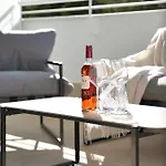 Apartamento With Terrace, Parking, Pool And A C - Horus 1 *