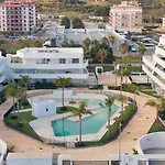 With Terrace, Parking, Pool And A C - Horus 1 Torre Del Mar
